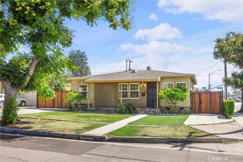 Photo of 13287 Helmer Drive, Whittier, CA 90602 (MLS # DW26213315)