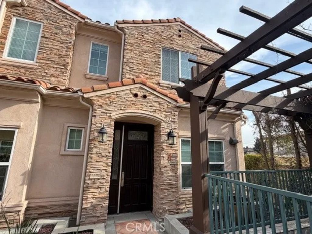 Photo of 788 S Stoneman Avenue, Alhambra, CA 91801 (MLS # WS25281638)