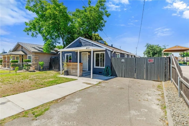 4531 Magnolia