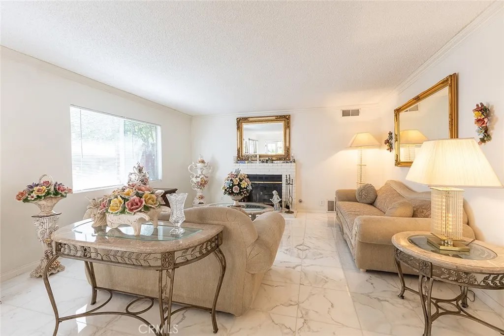 11465 Fox Hollow Lane