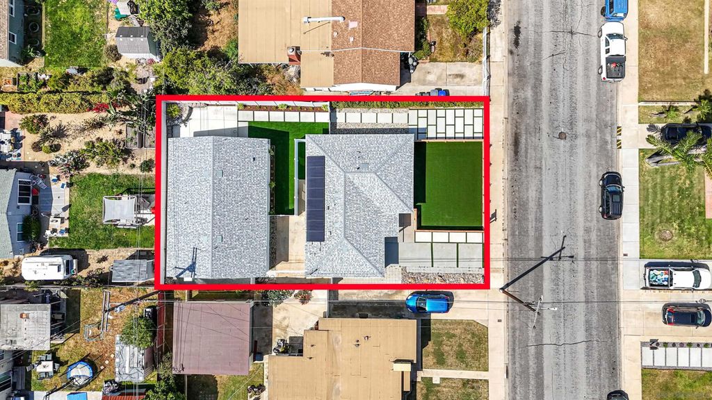 Photo of 1226 8Th St, Imperial Beach, CA 91932 (MLS # 260007095)