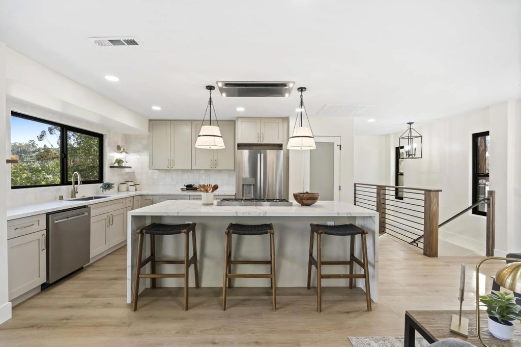 Photo of 6002 Fenimore Way, San Diego, CA 92120 (MLS # 260013568)