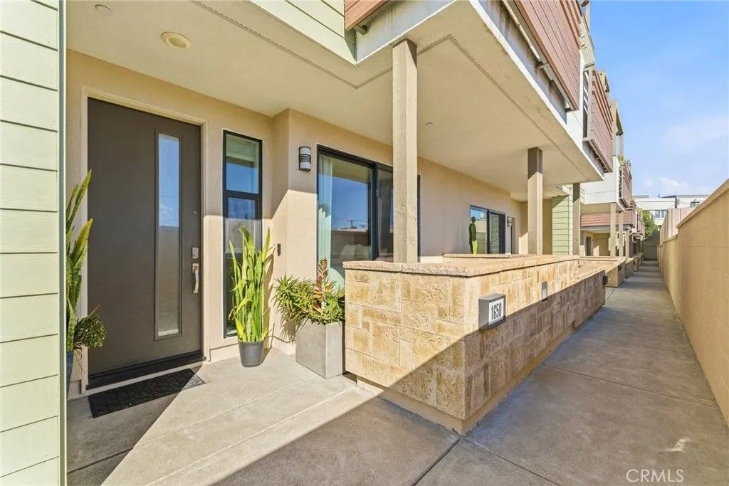 Photo of 1650 Topanga Avenue, Costa Mesa, CA 92627 (MLS # NP26019724)