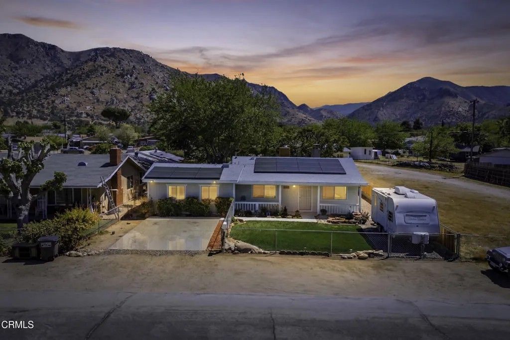 Photo of 2700 Steensen St, Lake Isabella, CA 93240 (MLS # V1-35709)