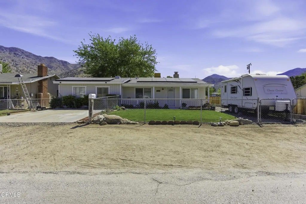 Photo of 2700 Steensen St, Lake Isabella, CA 93240 (MLS # V1-35709)