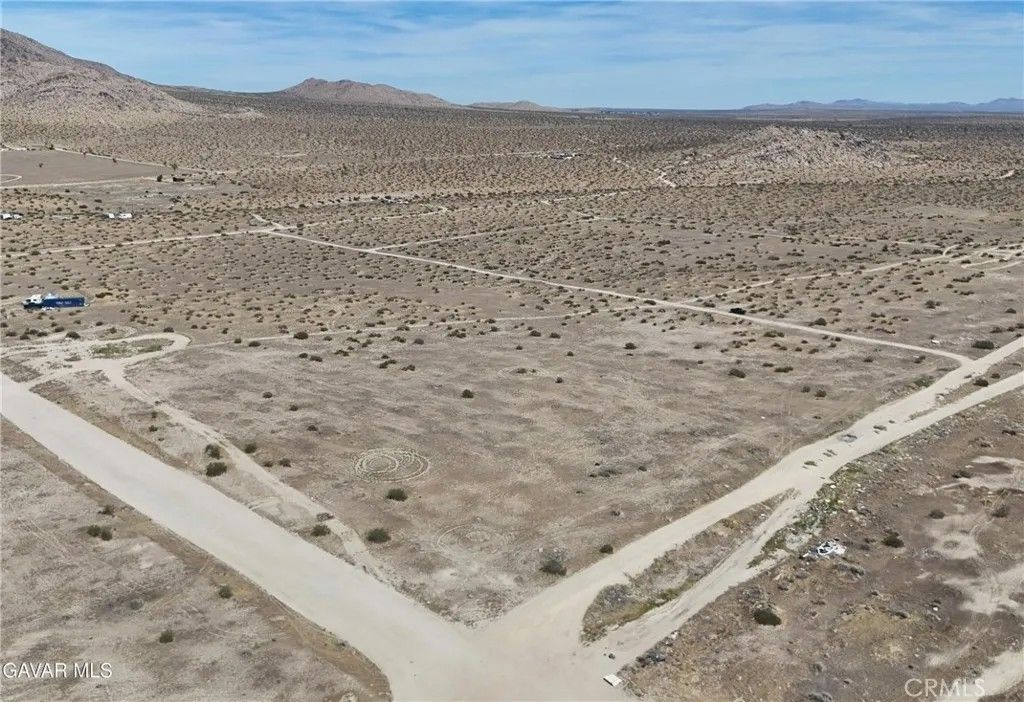 Photo of 0 E 181st, Lancaster, CA 93535 (MLS # IV26065840)