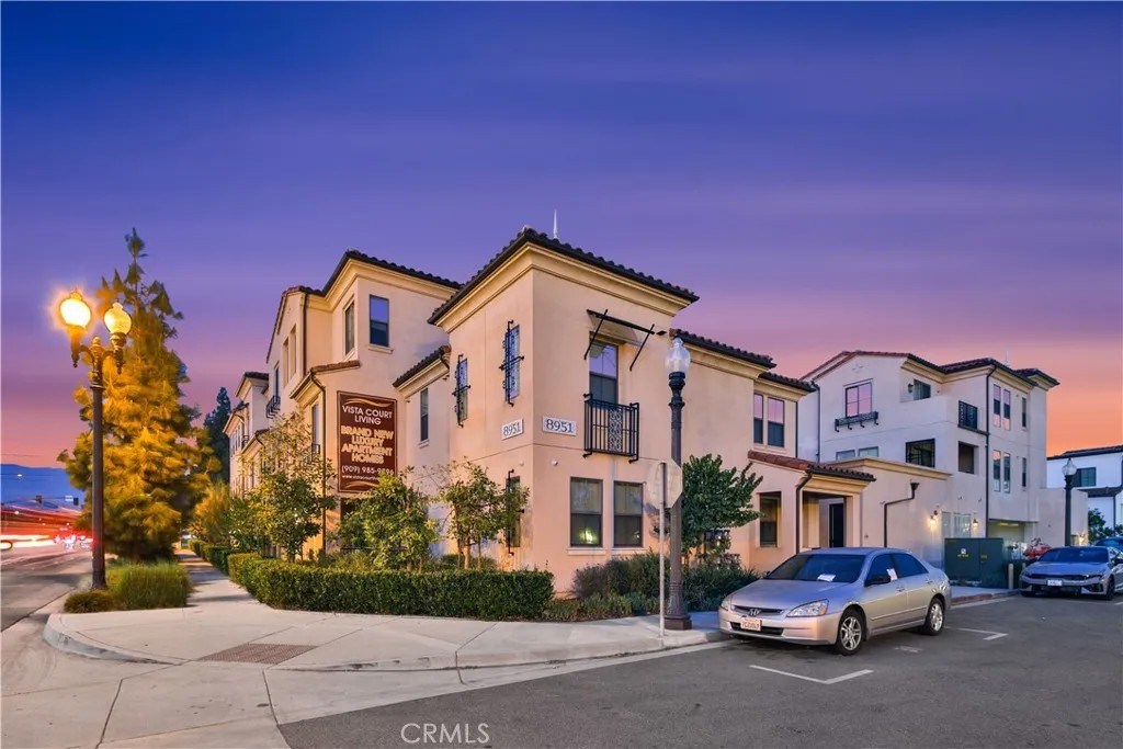 8951 Monte Vista Ave