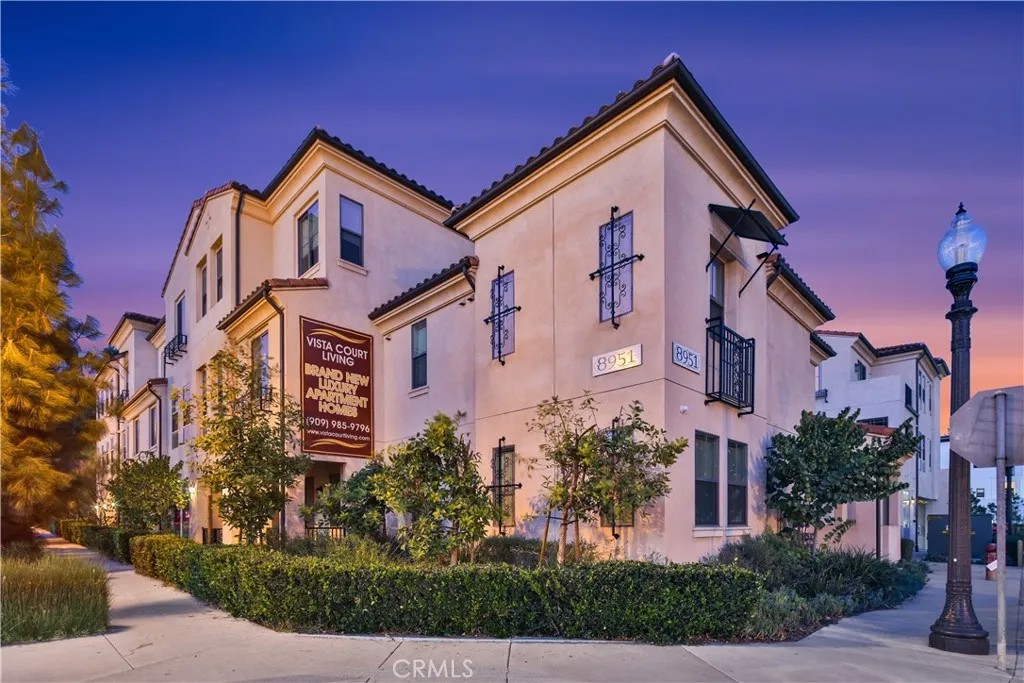 8951 Monte Vista Ave