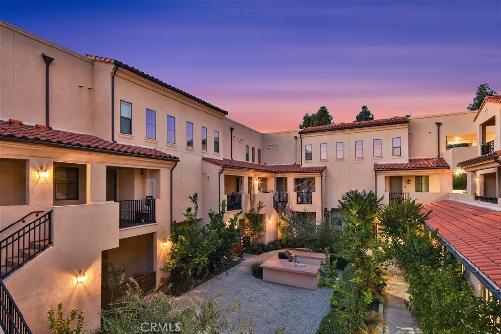 8951 Monte Vista Ave