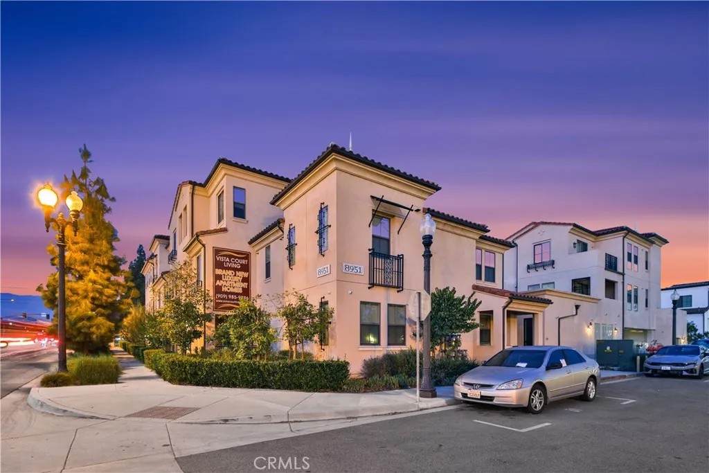 8951 Monte Vista Ave