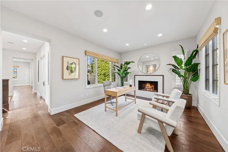 60 Sidney Bay