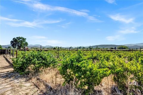 Tiny photo for 18695 Horseshoe Road, Hidden Valley Lake, CA 95467 (MLS # LC25252165)