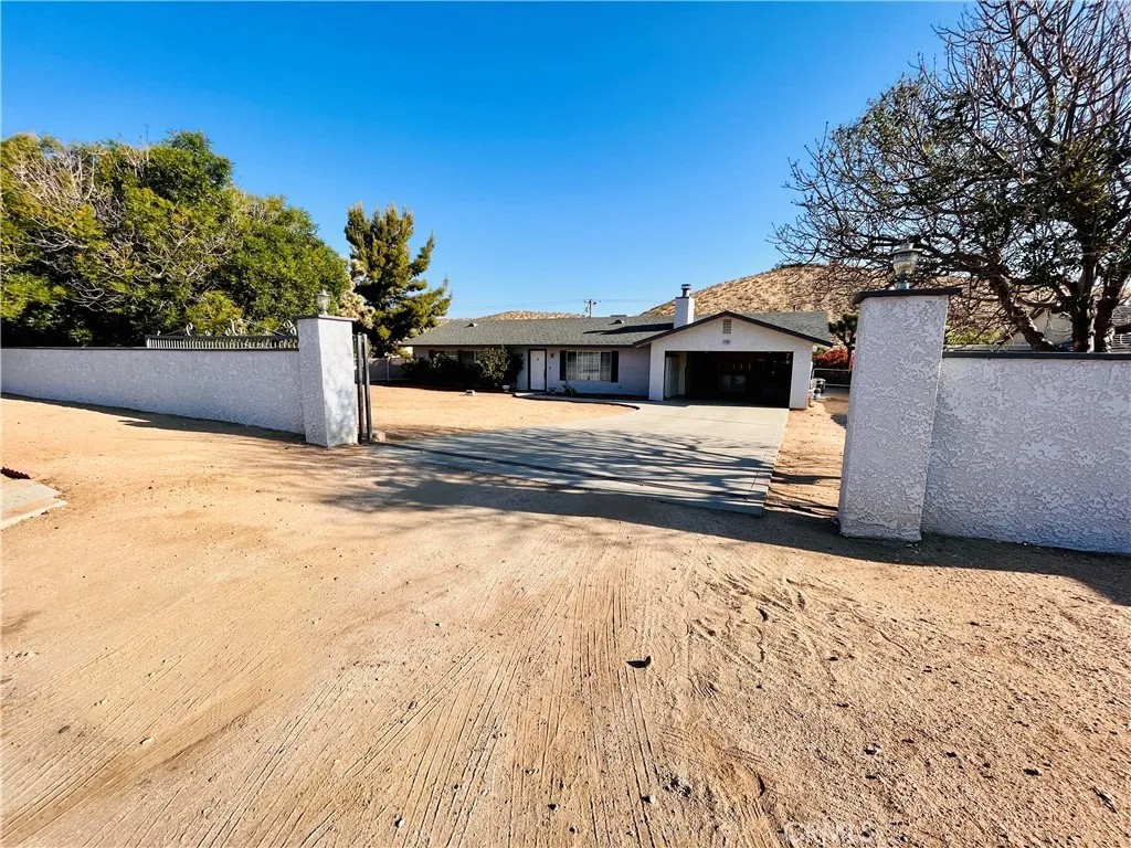 57806 Desert Gold Dr.