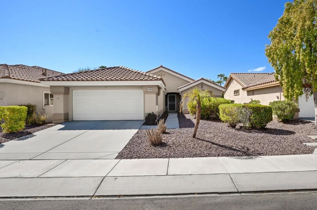 Photo of 78429 Moongold Road, Palm Desert, CA 92211 (MLS # 219152008DA)