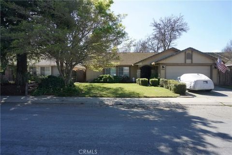 Photo of 954 Wake Forest Ct, Merced, CA 95340 (MLS # MC26091020)