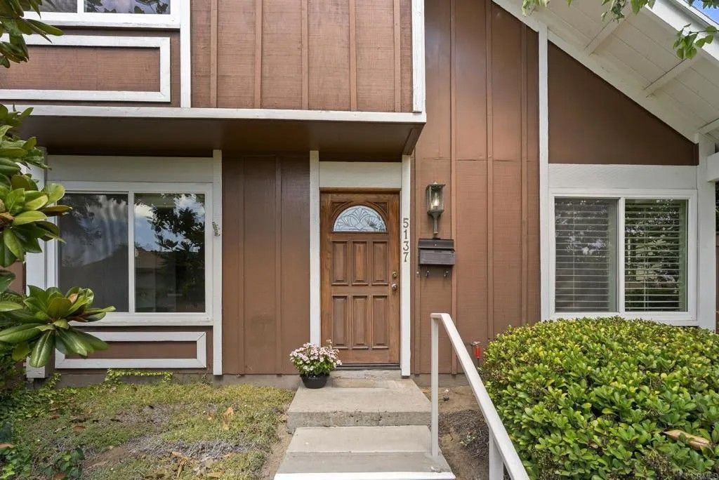 Photo of 5137 Abuela Drive, San Diego, CA 92124 (MLS # NDP2511371)