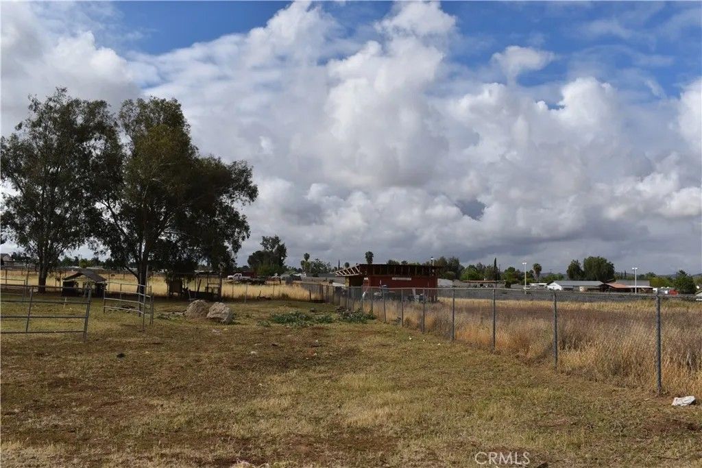 Photo of 12598 6th St, Yucaipa, CA 92399 (MLS # IG26090085)