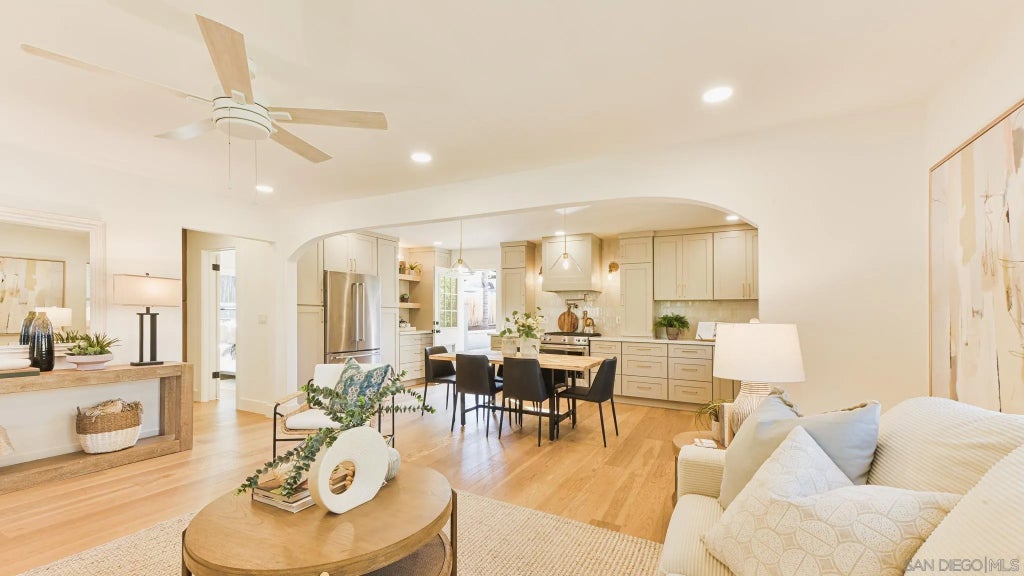 Photo of 234 E 9Th AVE, Escondido, CA 92025 (MLS # 260015432)