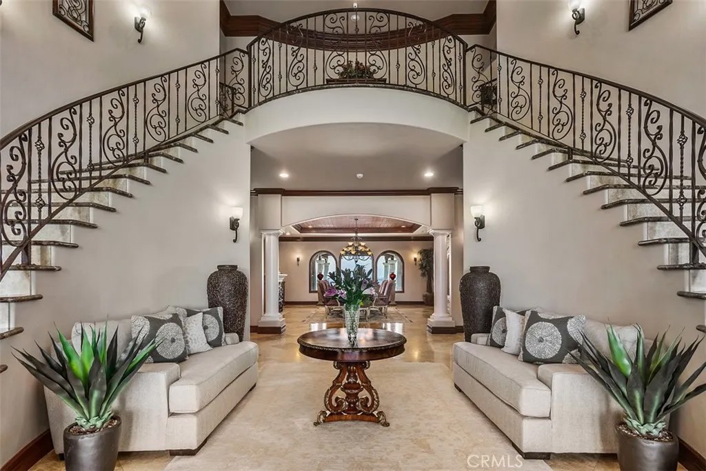 36852 Calle de Lobo Road