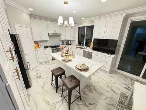 Tiny photo for 17175 Sweet Bay Court, Yorba Linda, CA 92886 (MLS # TR25251906)