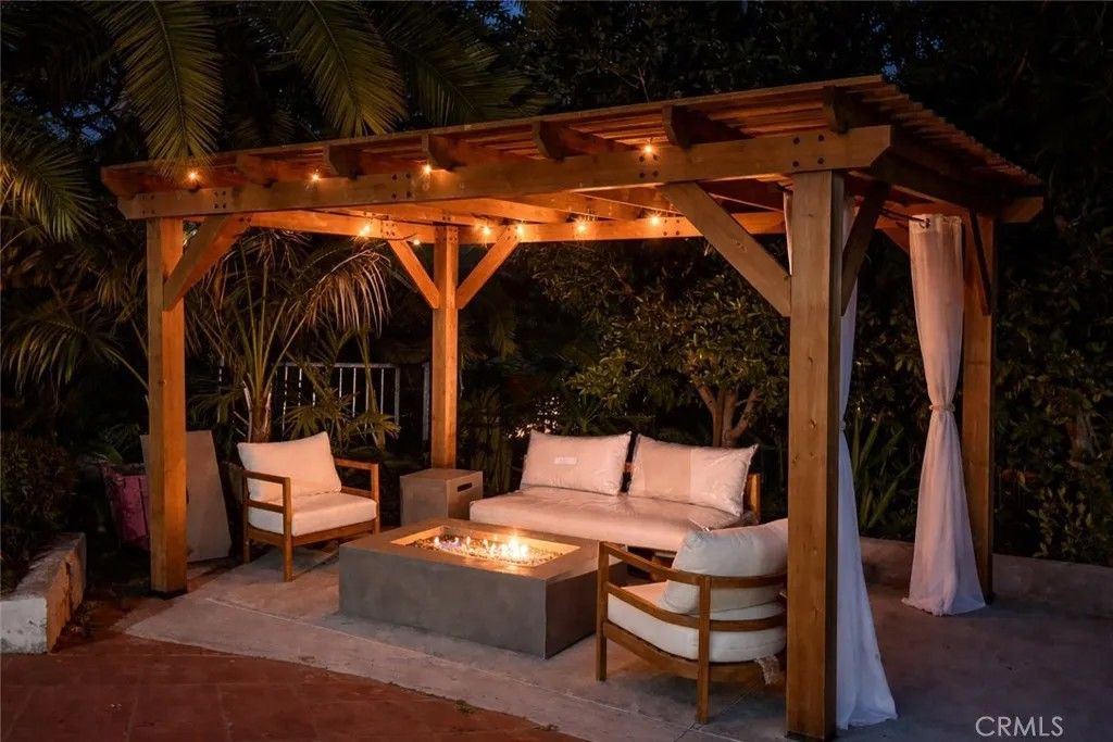 Photo of 141 S Peralta Hills, Anaheim Hills, CA 92807 (MLS # PW26014852)