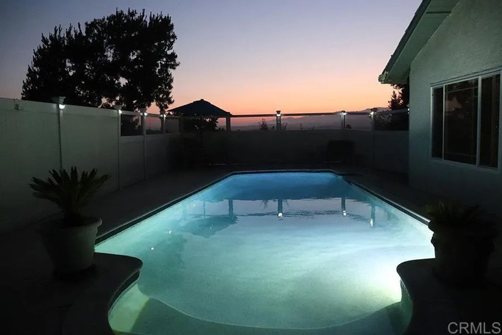 Photo of 425 E Dougherty Street, Fallbrook, CA 92028 (MLS # NDP2506957)