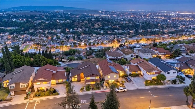 704 Crest Vista Drive