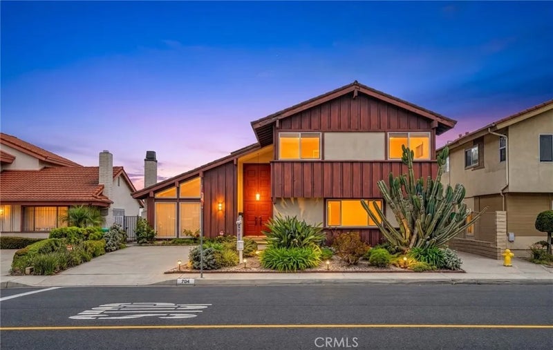 704 Crest Vista Drive
