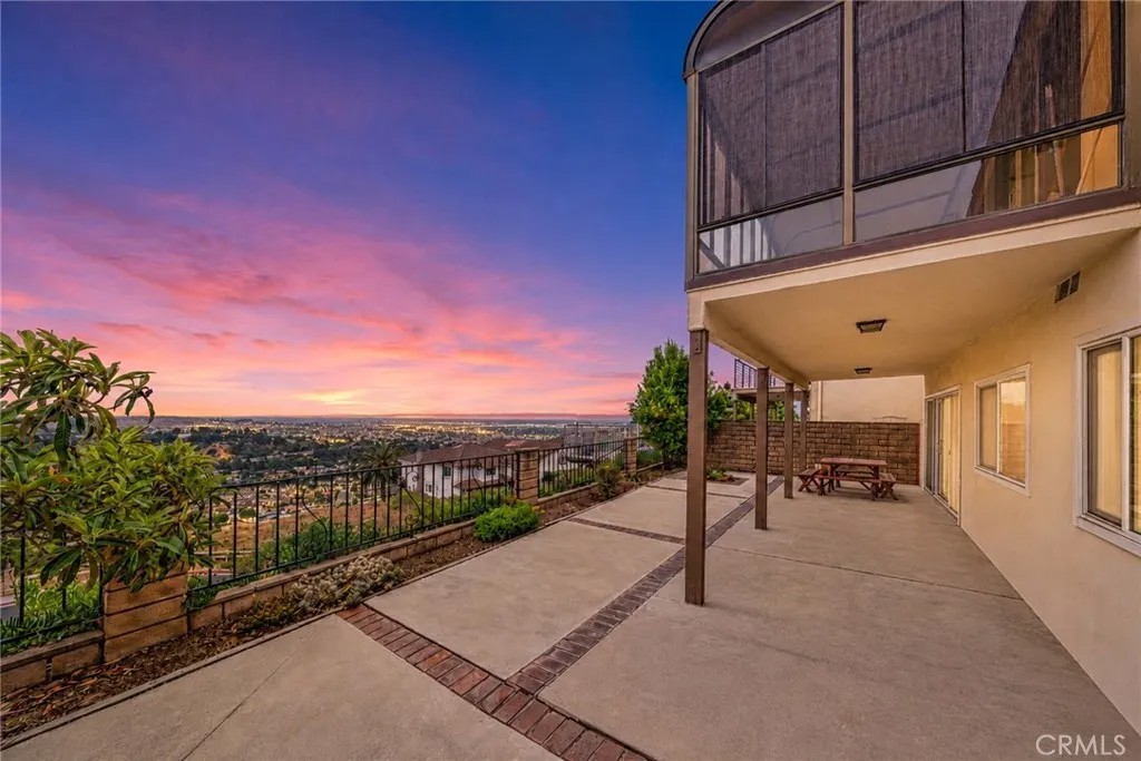 704 Crest Vista Drive