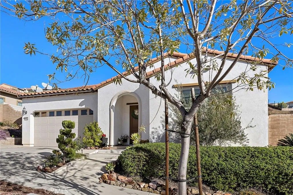 Photo of 24636 Overlook Drive, Corona, CA 92883 (MLS # OC25276685)