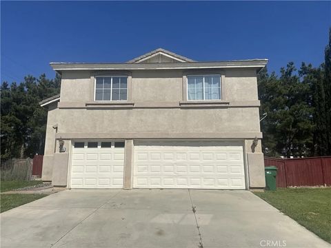 Photo of 1596 Lakeview St, Beaumont, CA 92223 (MLS # IV26092775)