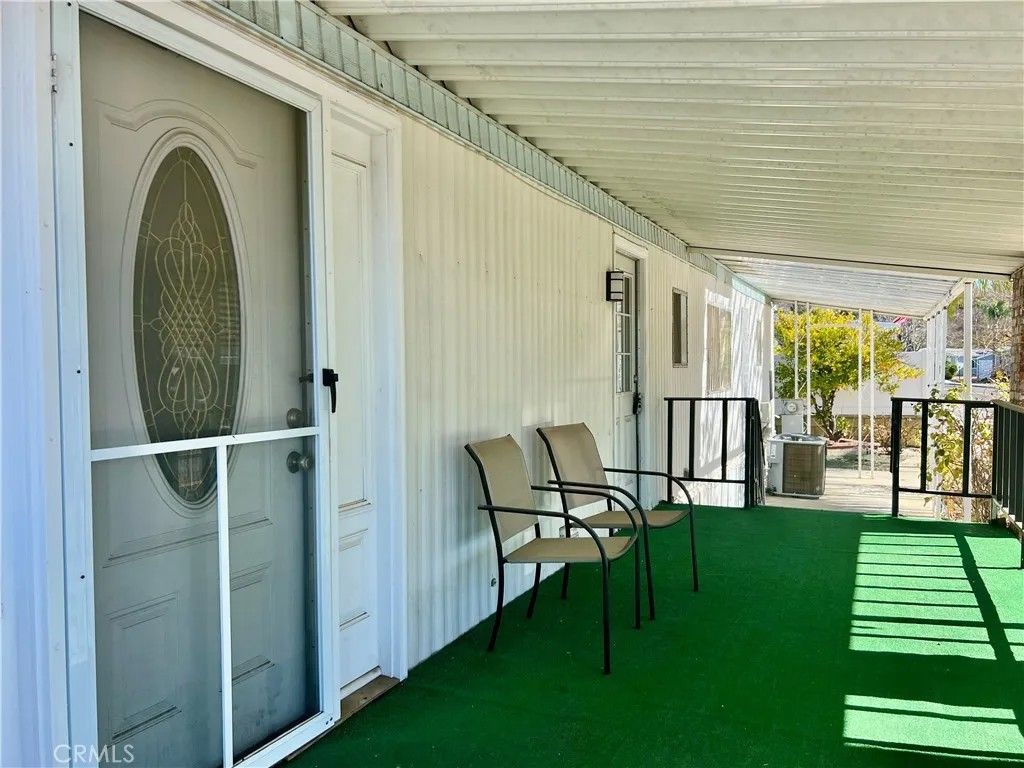 Photo of 30615 Arenga Palm Dr, Homeland, CA 92548 (MLS # SW26054106)