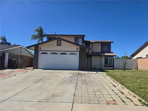 Photo of 13097 Shirebourn Rd, Moreno Valley, CA 92553 (MLS # IV26048898)