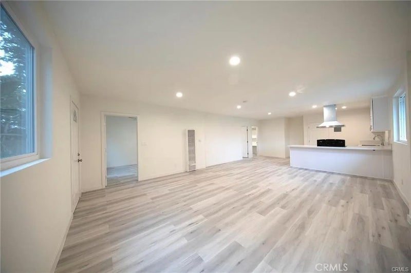 1452 W 134th