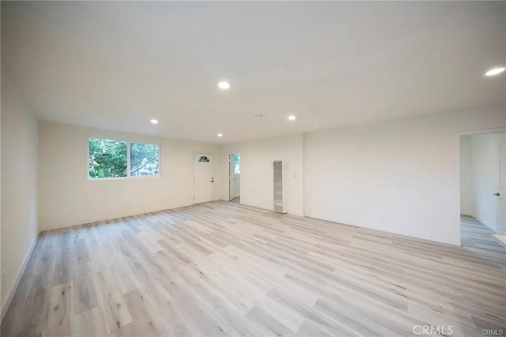 1452 W 134th