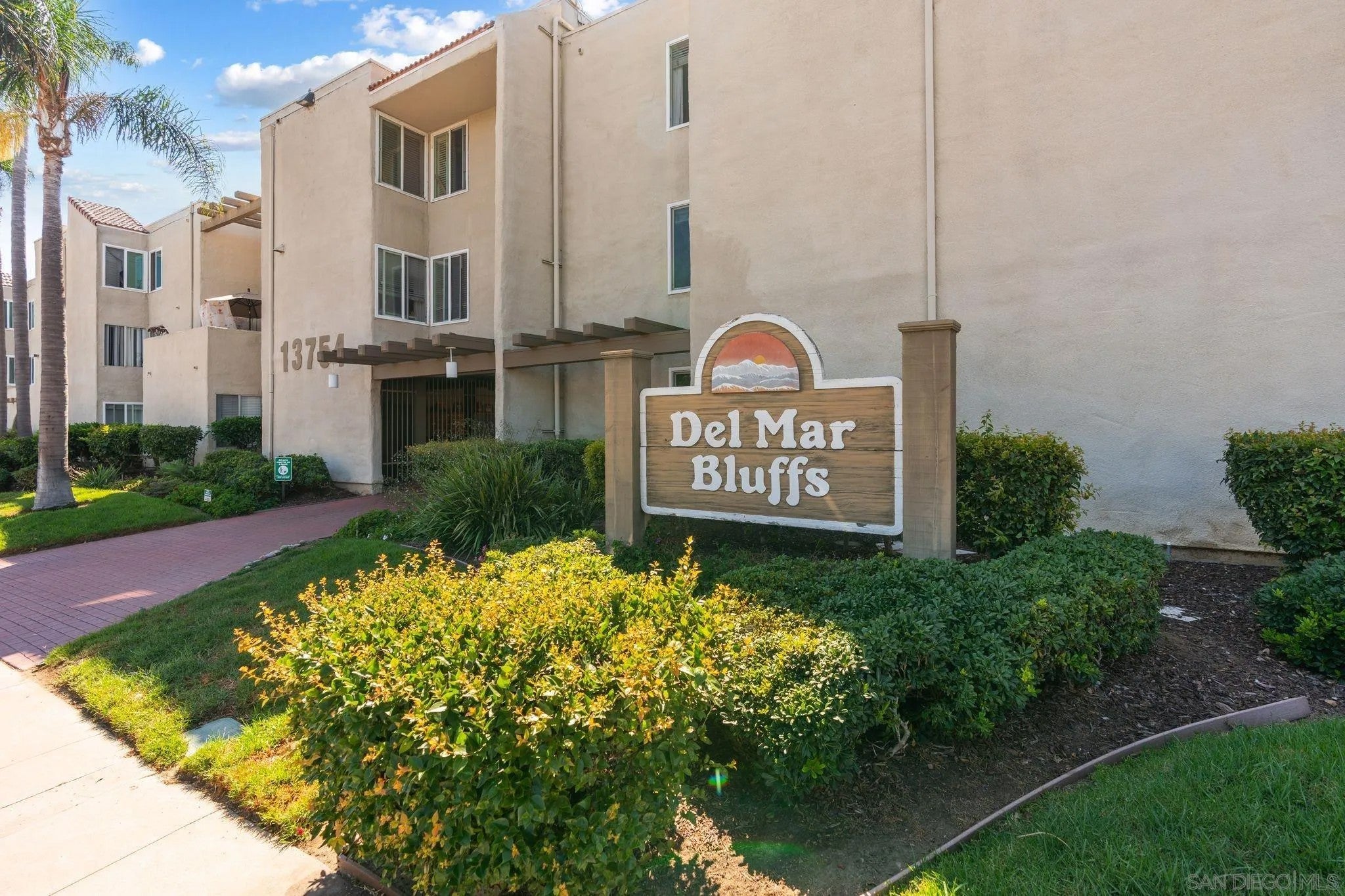 13754 Mango Dr 130