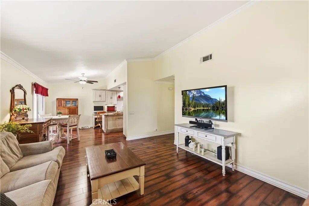 Photo of 28919 Sam Pl, Canyon Country, CA 91387 (MLS # SR26062575)