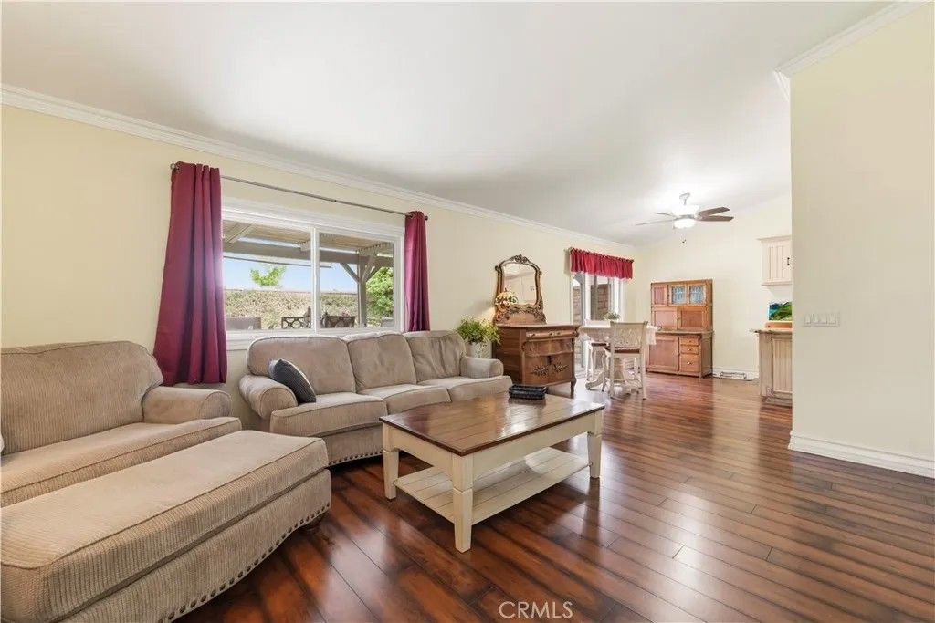 Photo of 28919 Sam Pl, Canyon Country, CA 91387 (MLS # SR26062575)