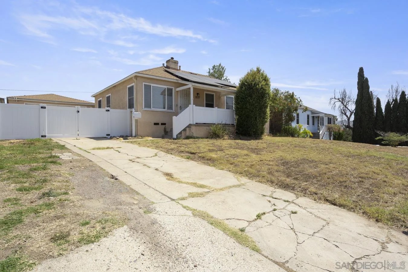 1537 Drexel Dr.