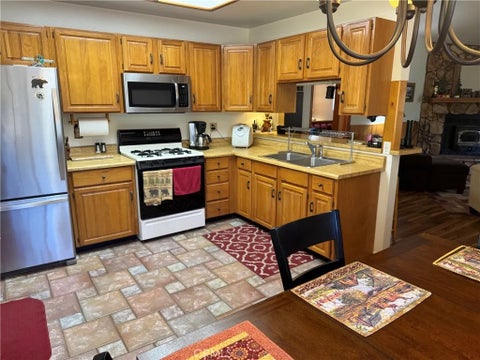 Tiny photo for 1010 Cherokee Street, Fawnskin, CA 92333 (MLS # HD26210323)