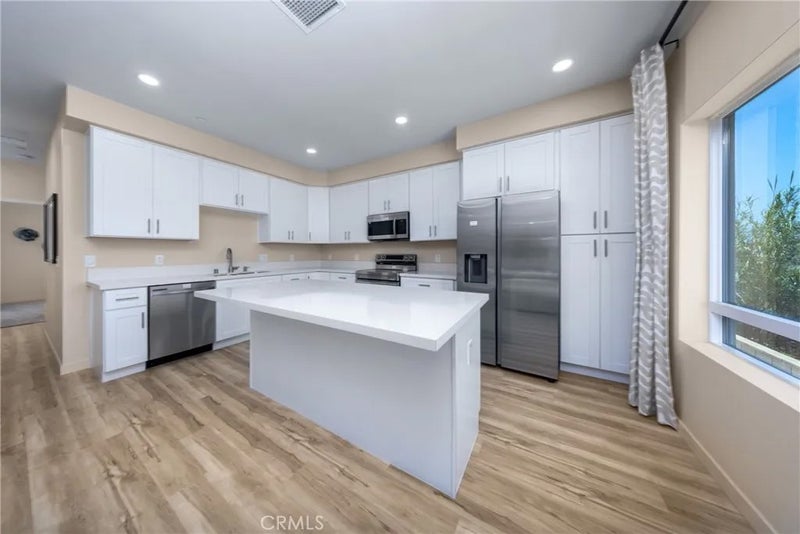 8183 Amerena Way