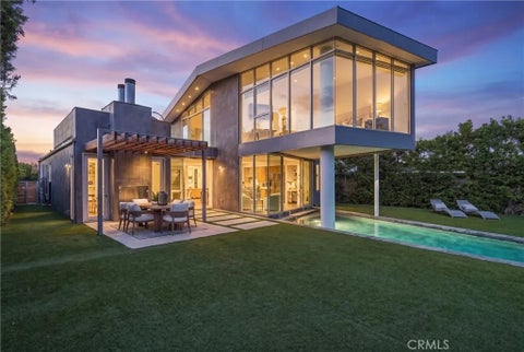 Photo of 1309 S Irena Avenue, Redondo Beach, CA 90277 (MLS # SB26213397)