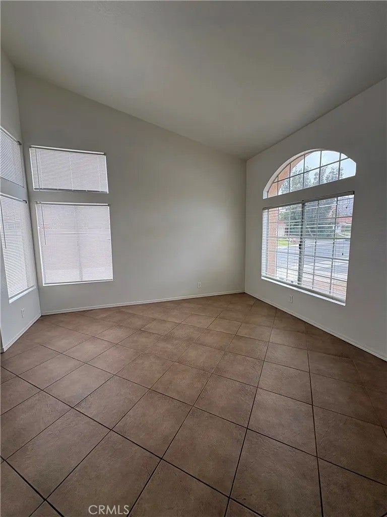 24459 Brown Dove Circle