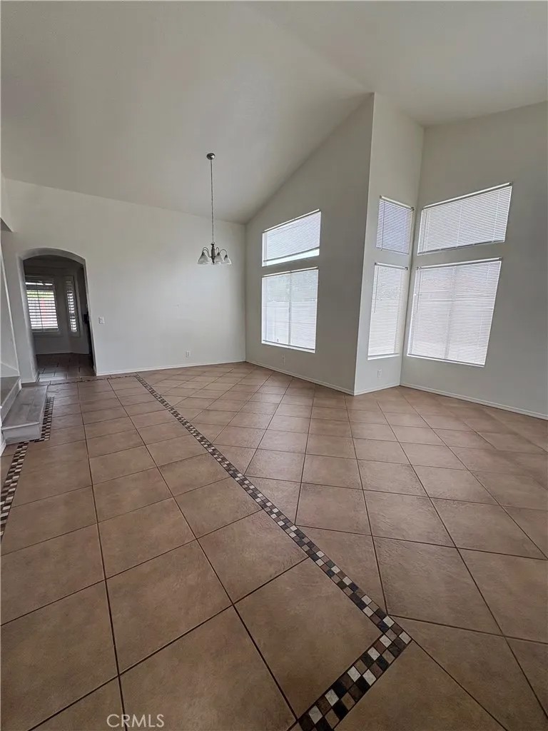 24459 Brown Dove Circle