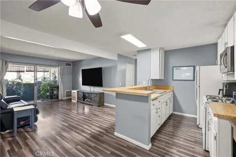 MLS: SR26143603