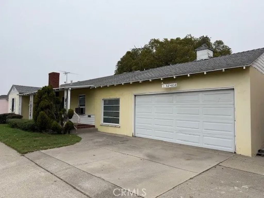 Photo of 12422 Euclid Street, Garden Grove, CA 92840 (MLS # OC25278399)