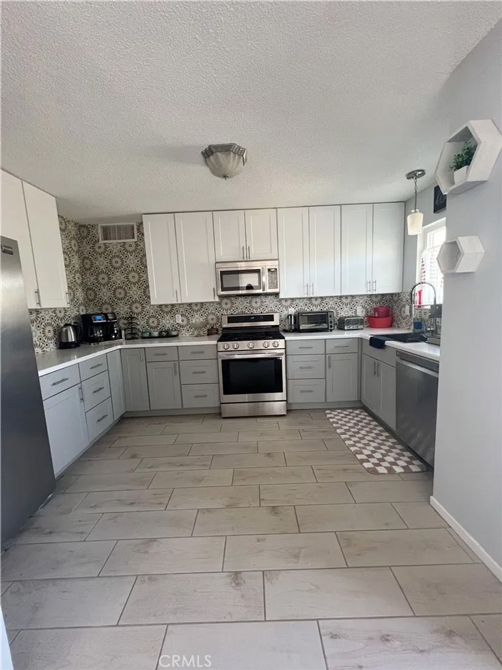 Photo of 12101 United Rd, Desert Hot Springs, CA 92240 (MLS # IG26020804)