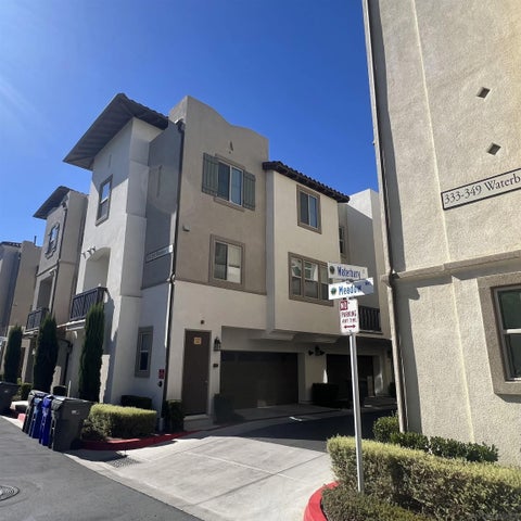 Photo of 340 Waterbury Ct, Santee, CA 92071 (MLS # 260021677)