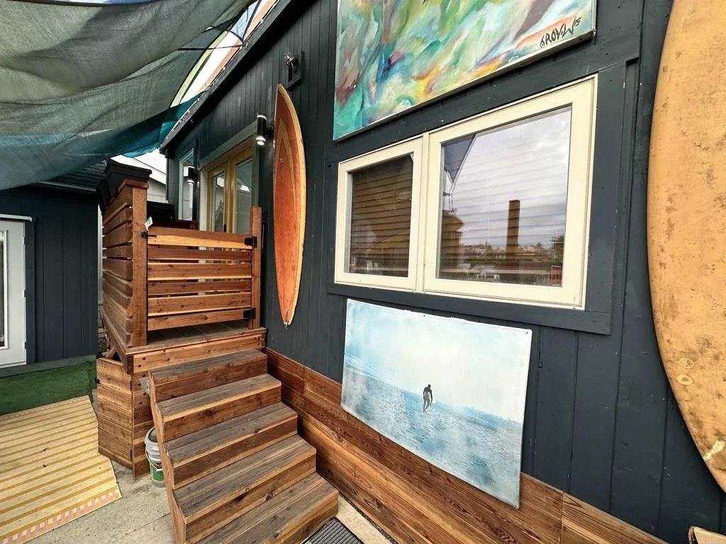 Photo of 1549 N Vulcan Ave #1, Encinitas, CA 92024 (MLS # NDP2511017)