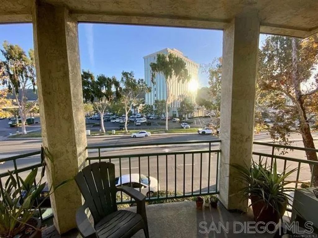 Photo of 2020 Camino De La Reina #204, San Diego, CA 92108 (MLS # 2600764)